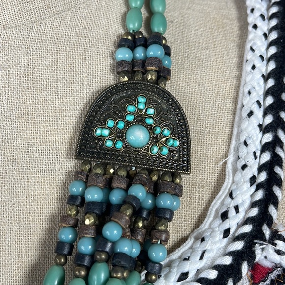 Teal Bohemian Costume Jewelry Necklace - Picture 3 of 8